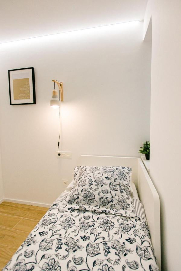 Estupendo Piso De 2 Dormitorios En La Gran Via. A/A. Wifi. Salamanca Ngoại thất bức ảnh